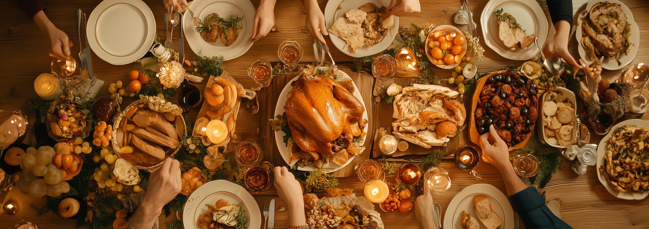 How to Host a Friendsgiving Dinner Like a Pro